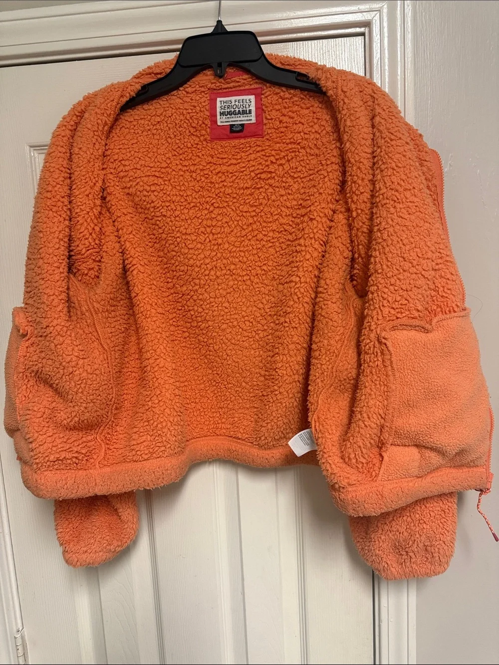 American Eagle. This Feels Seriously HUGGABLE Cozy Orange Sherpa Zip-Up Jacket - Picture 7 of 14